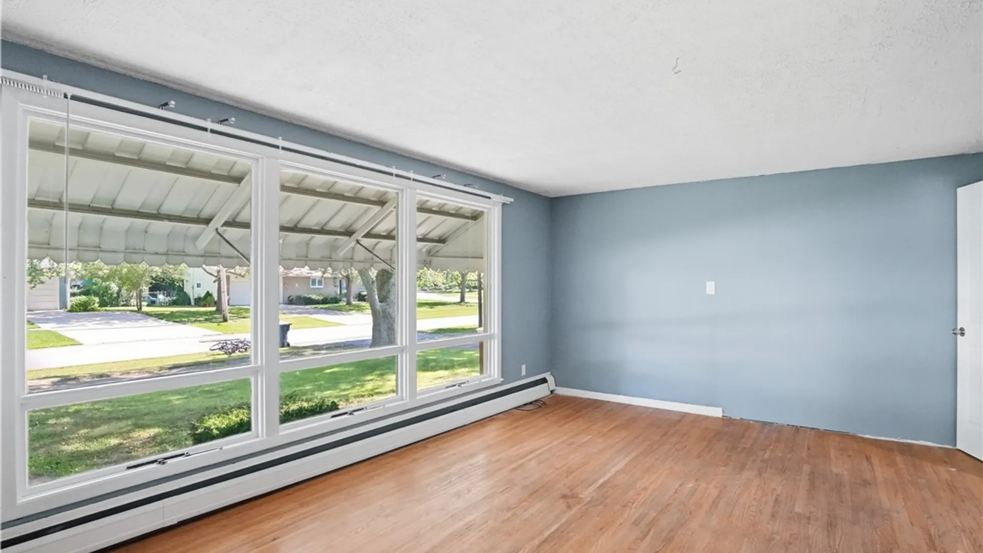 Property at 512 Parkside Place, Porter, NY 14174 24