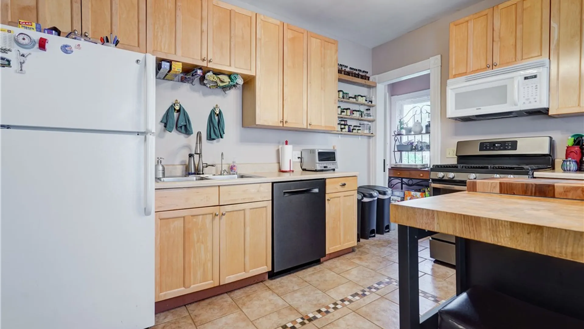 Property at 132 Boardman Street, Rochester, NY 14607 6