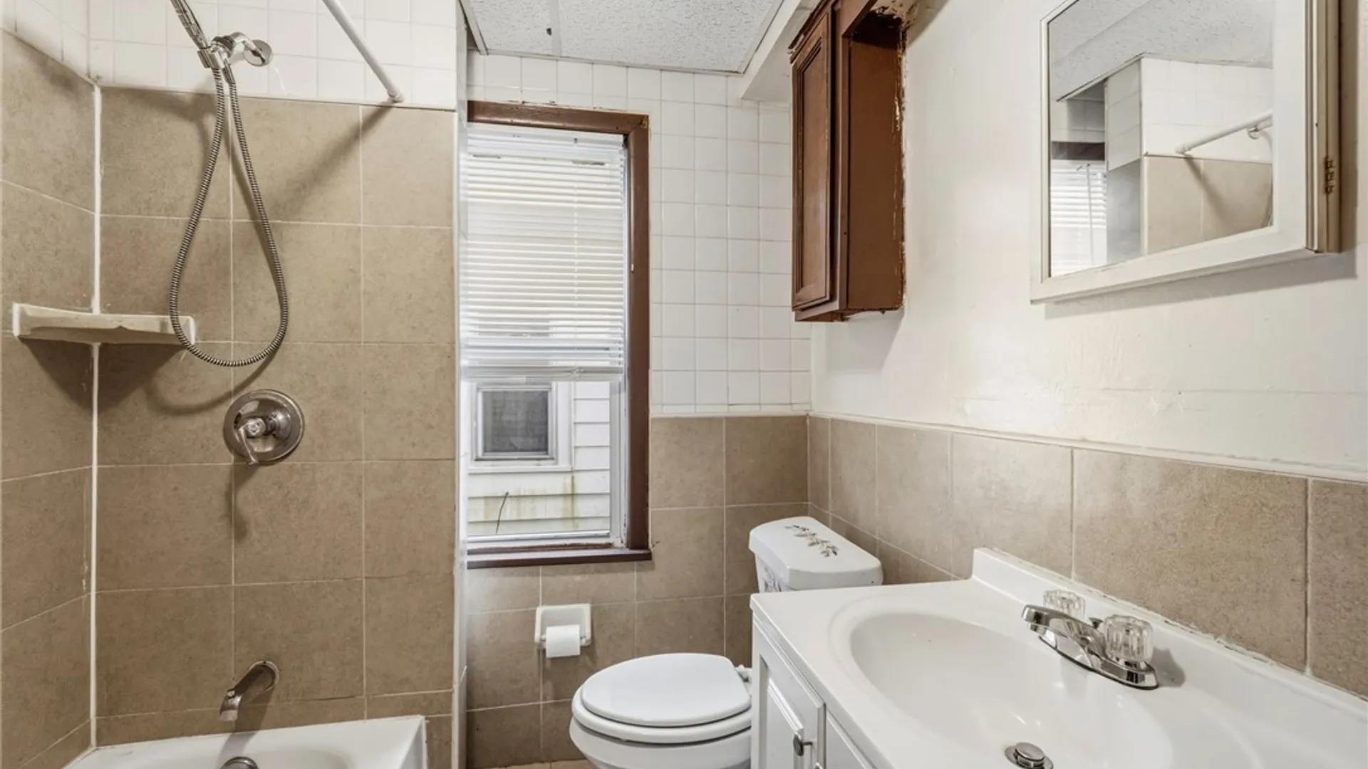 Property at 230 Rodney Avenue, Buffalo, NY 14214 25