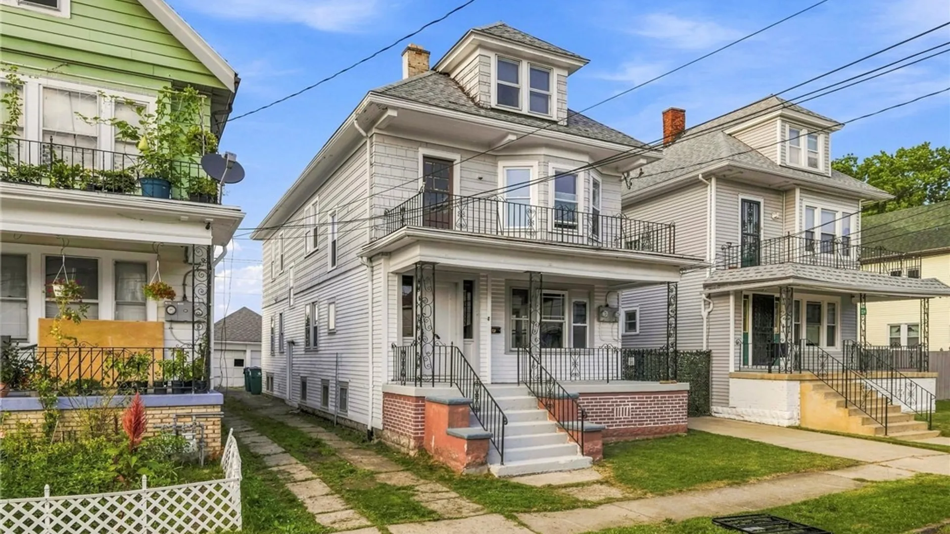Property at 230 Rodney Avenue, Buffalo, NY 14214 3