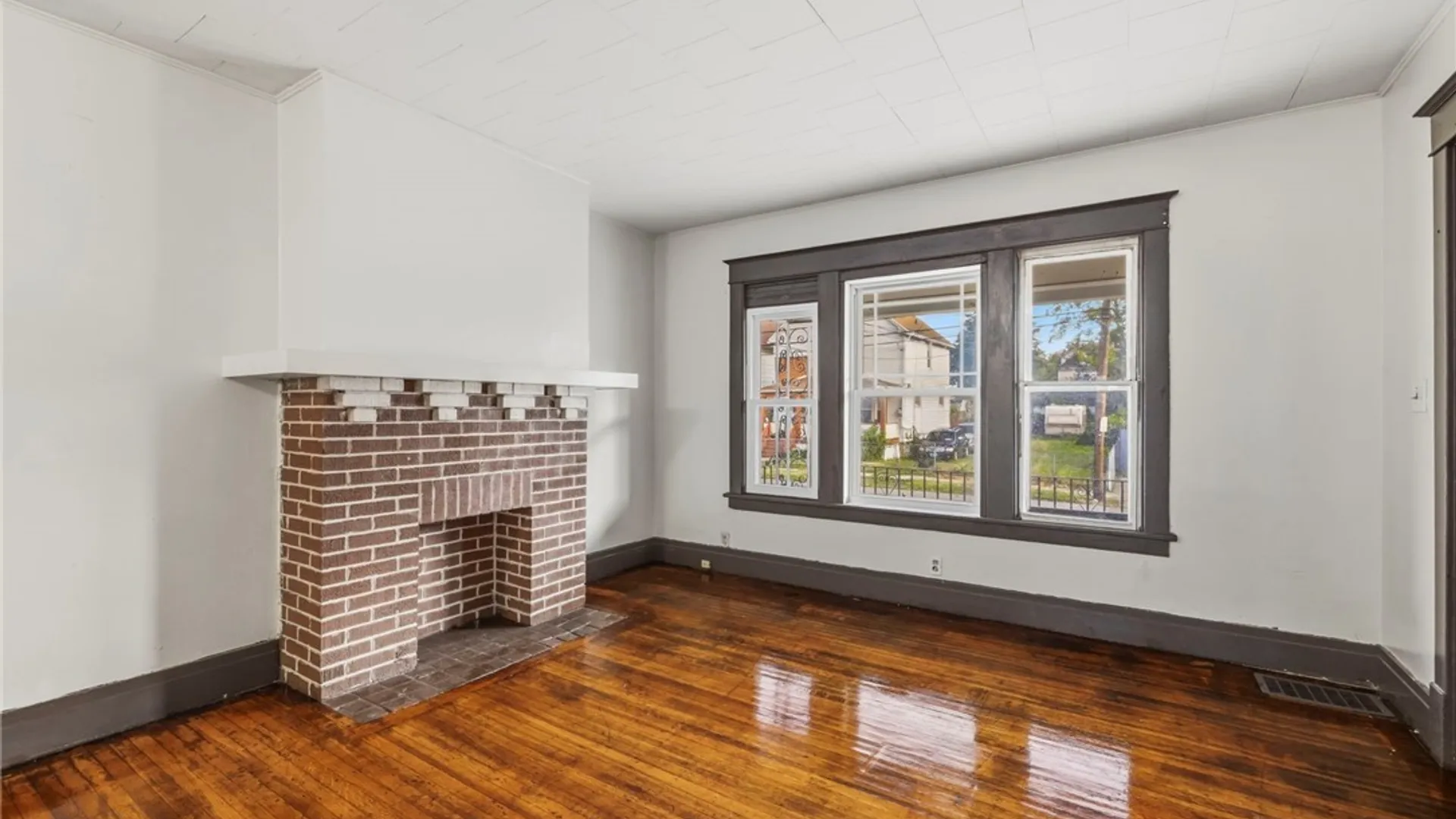 Property at 230 Rodney Avenue, Buffalo, NY 14214 8