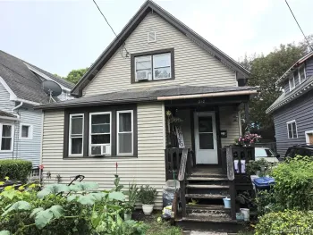 Property at 210 Herriman Street, Syracuse, NY 13204