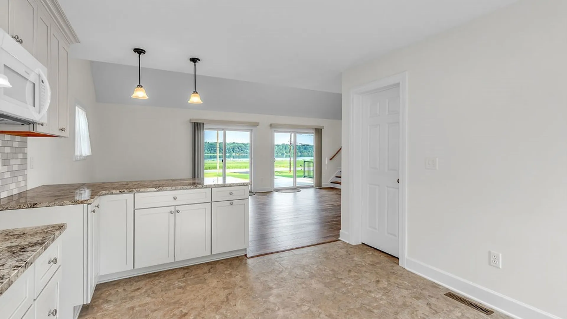Property at 4017 West River Parkway, Grand Island, NY 14072 10