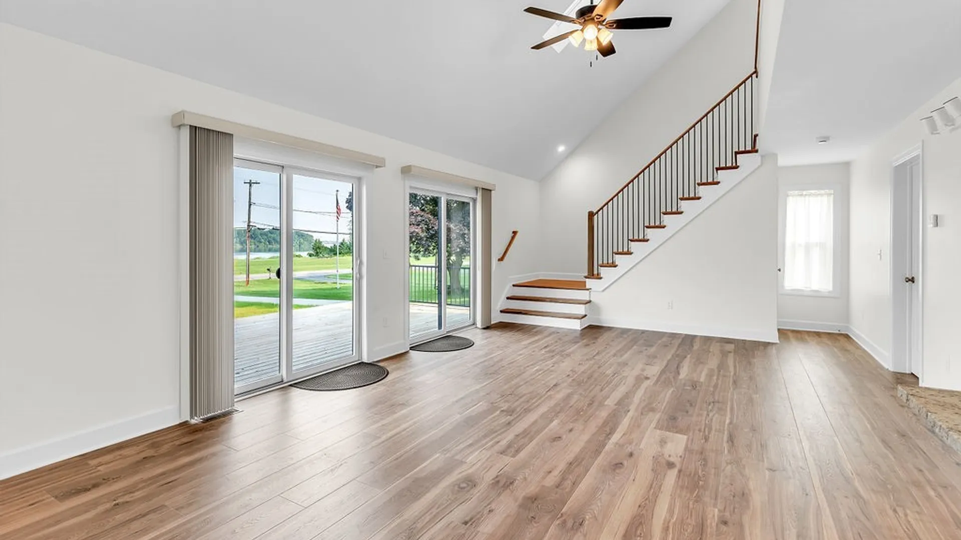 Property at 4017 West River Parkway, Grand Island, NY 14072 14