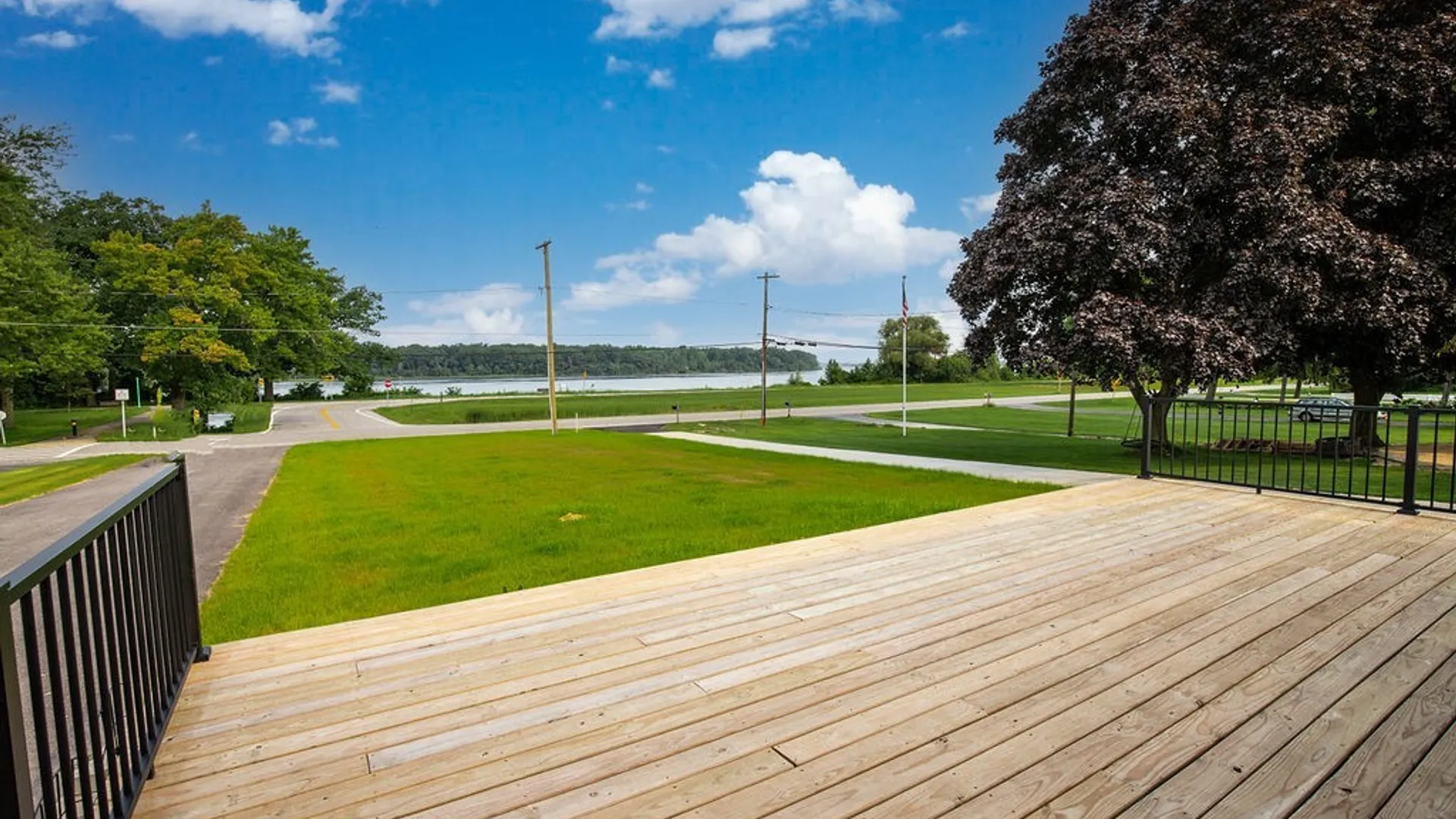 Property at 4017 West River Parkway, Grand Island, NY 14072 41