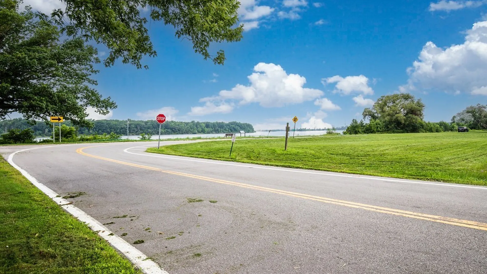 Property at 4017 West River Parkway, Grand Island, NY 14072 42