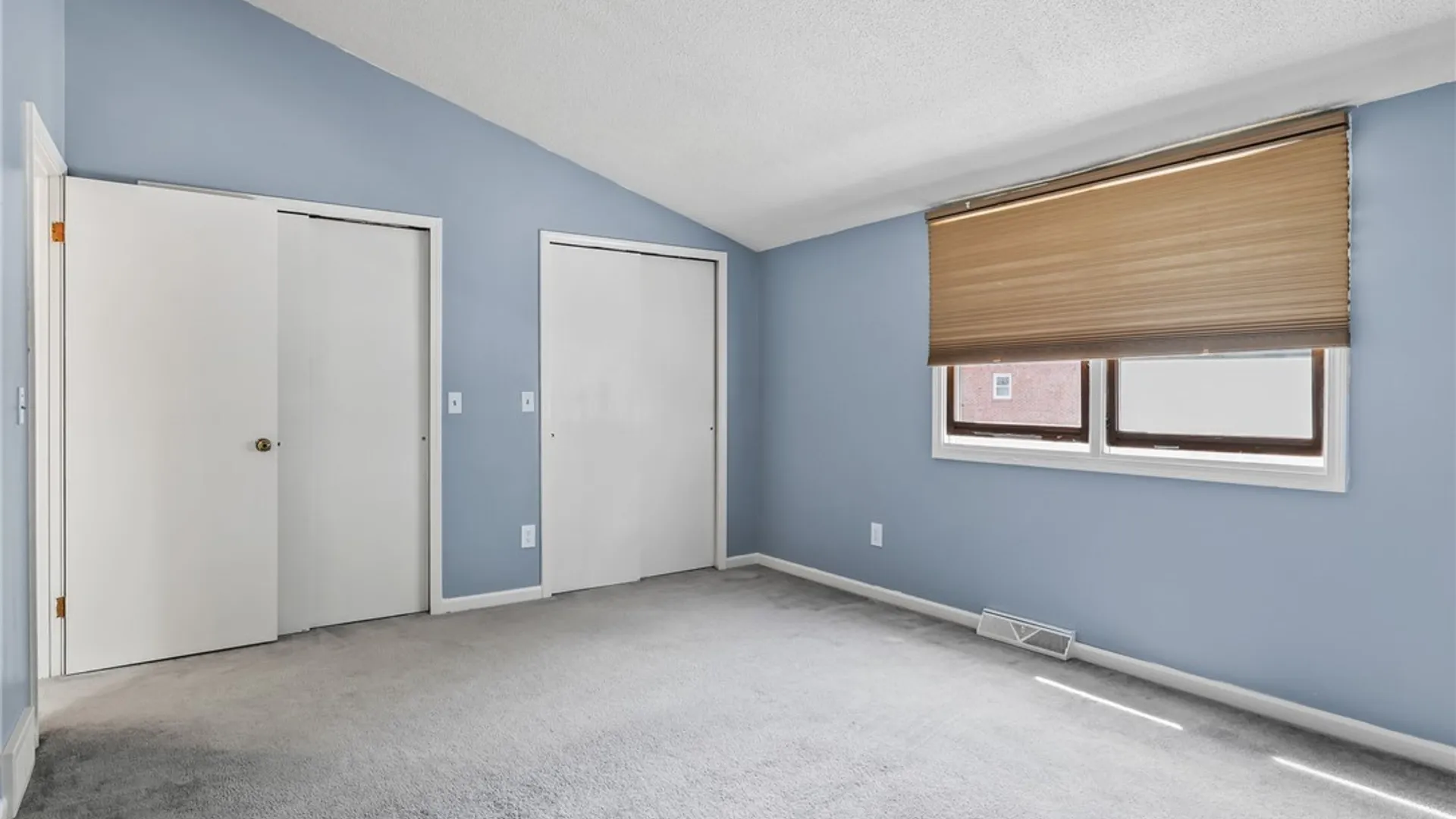 Property at 287 Wimbledon Court, West Seneca, NY 14224 28