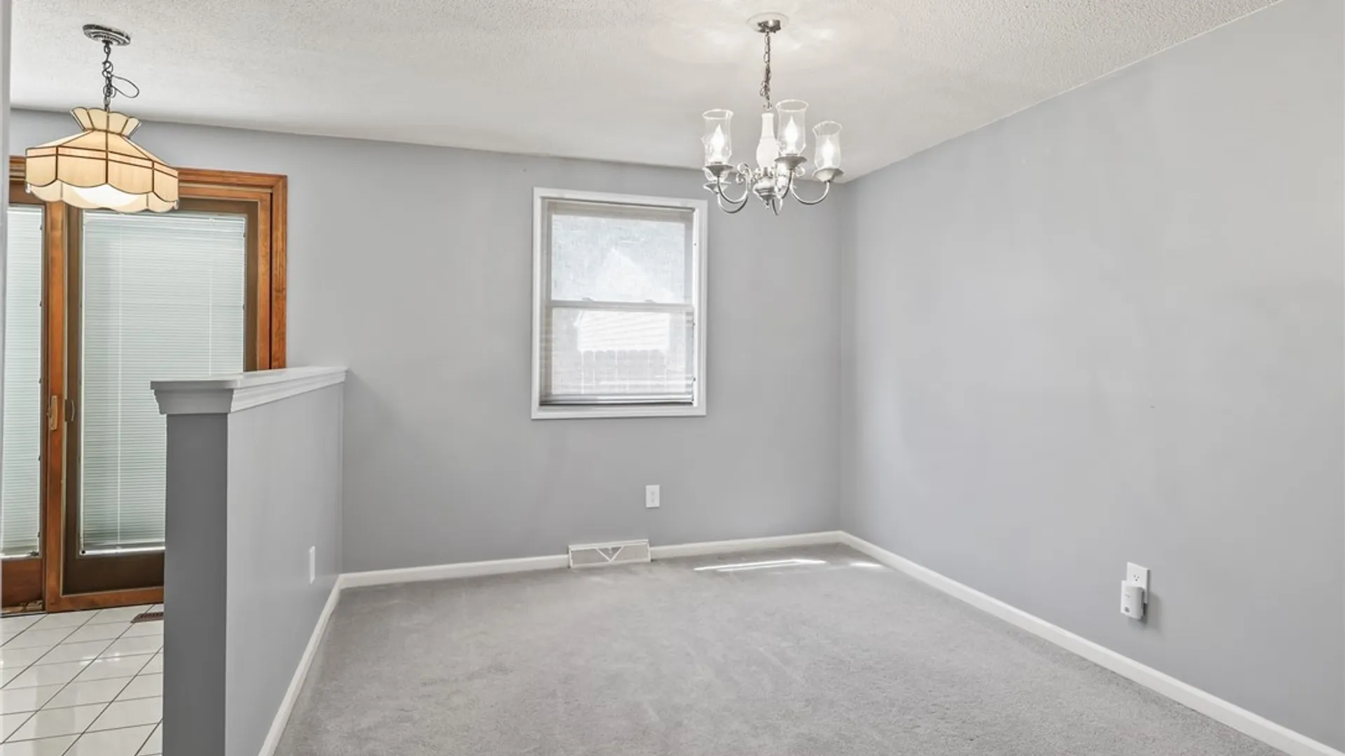 Property at 287 Wimbledon Court, West Seneca, NY 14224 13