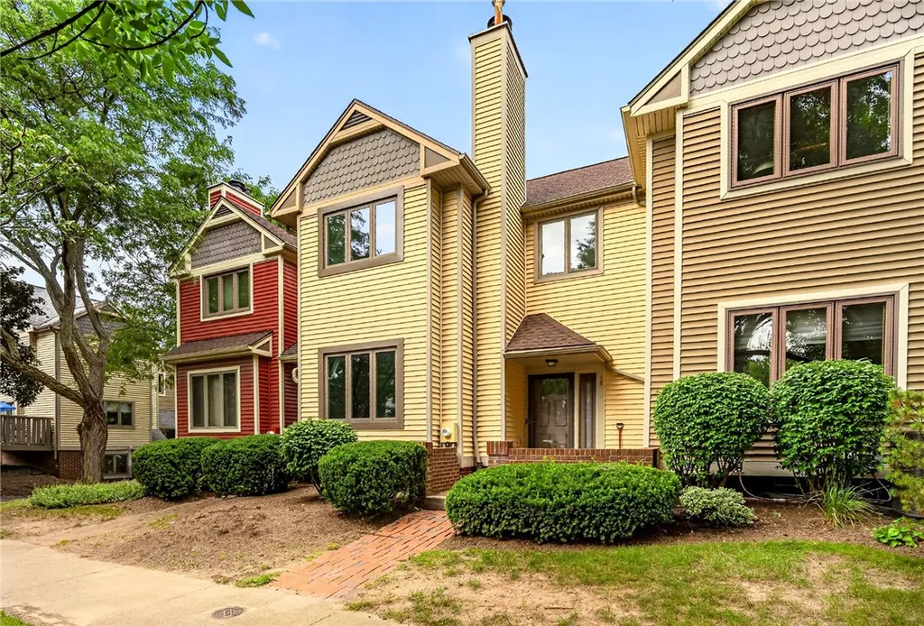 Property at 18 Cornhill Place, Rochester, NY 14608