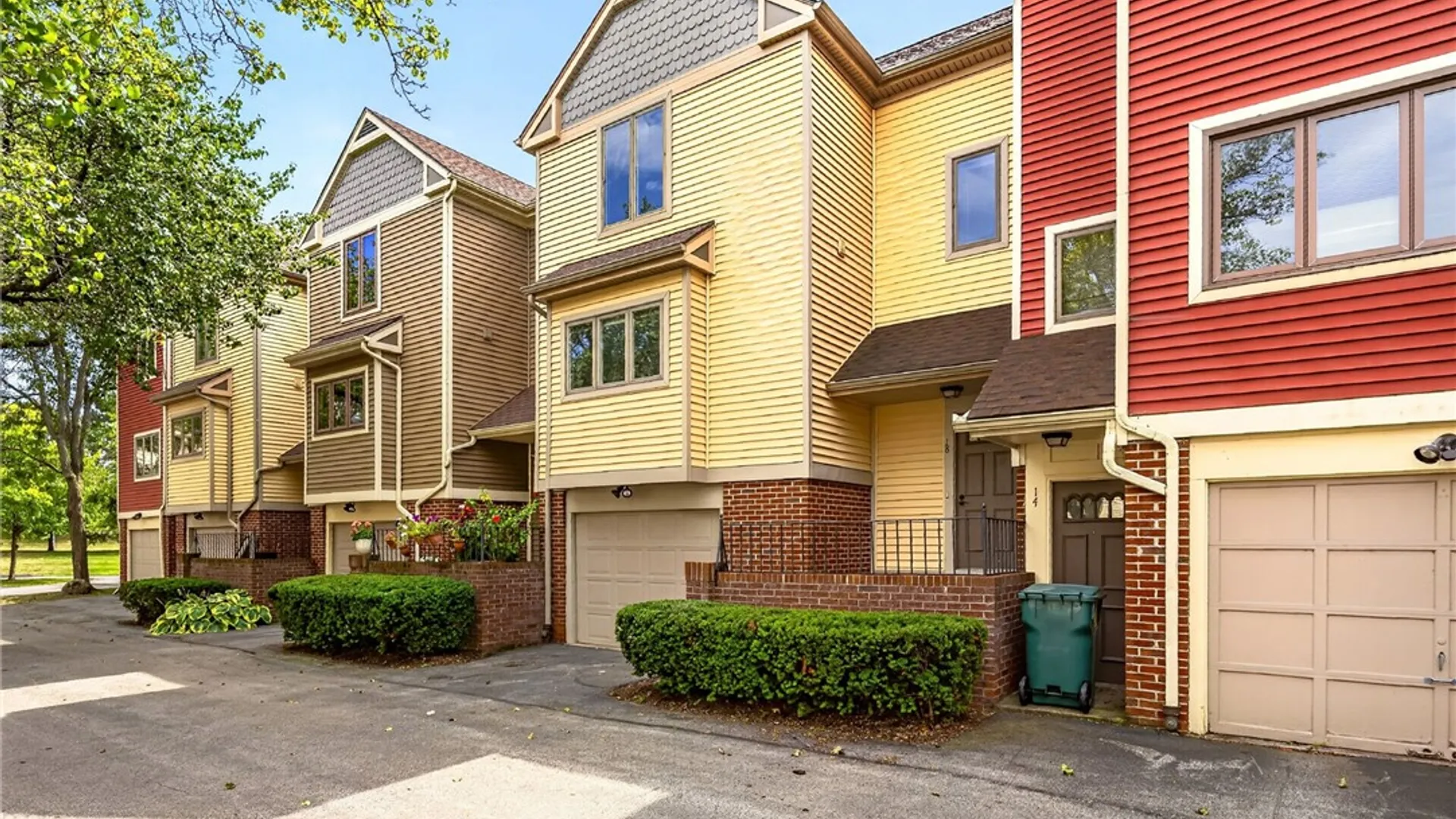 Property at 18 Cornhill Place, Rochester, NY 14608 30