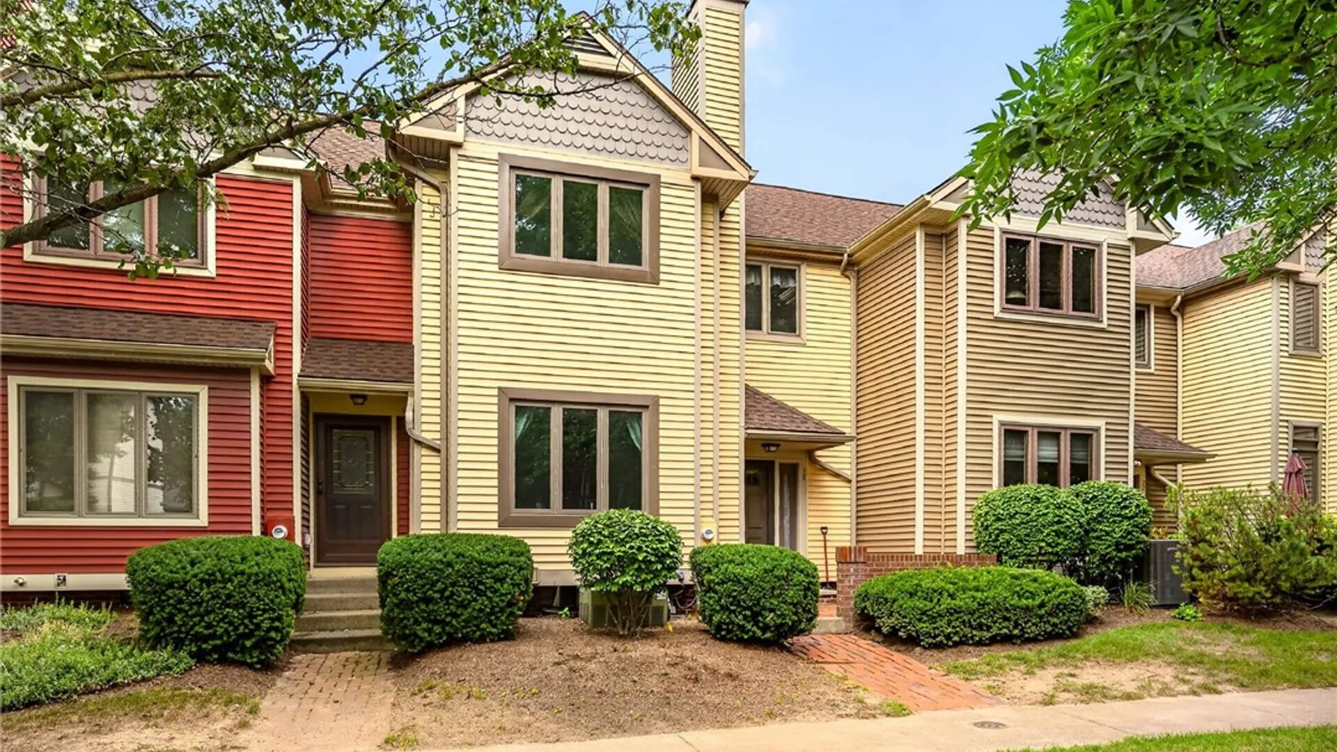 Property at 18 Cornhill Place, Rochester, NY 14608 31