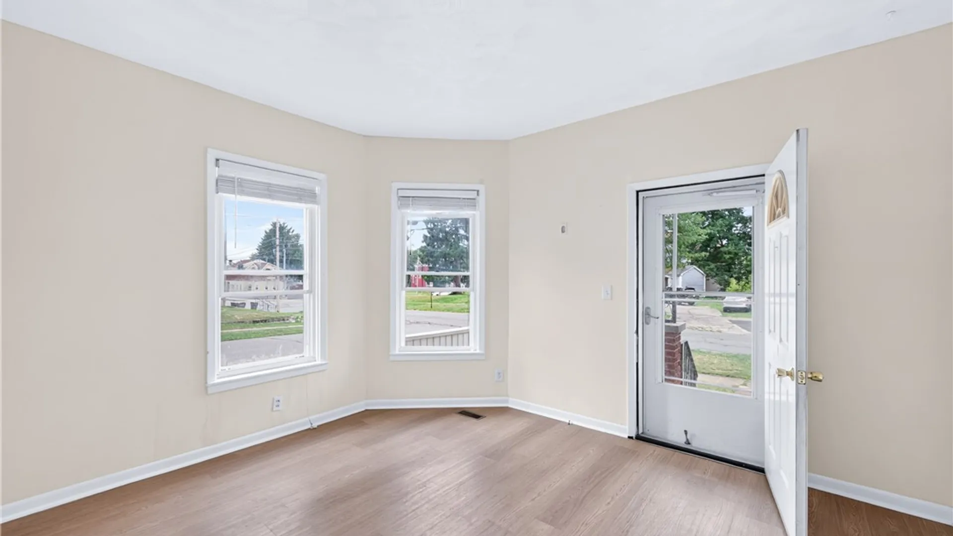Property at 223 E Bloomfield Street, Rome, NY 13440 21