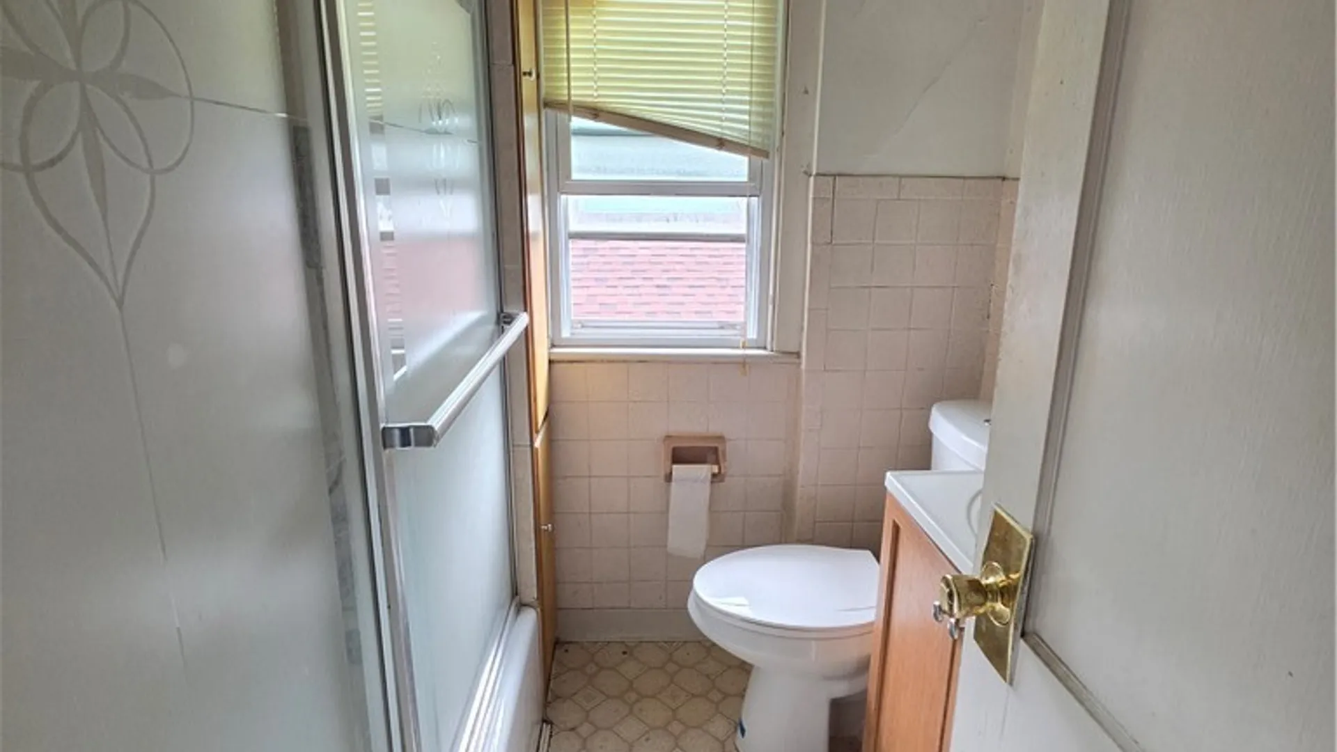 Property at 1851 Linwood Avenue, Niagara Falls, NY 14305 12