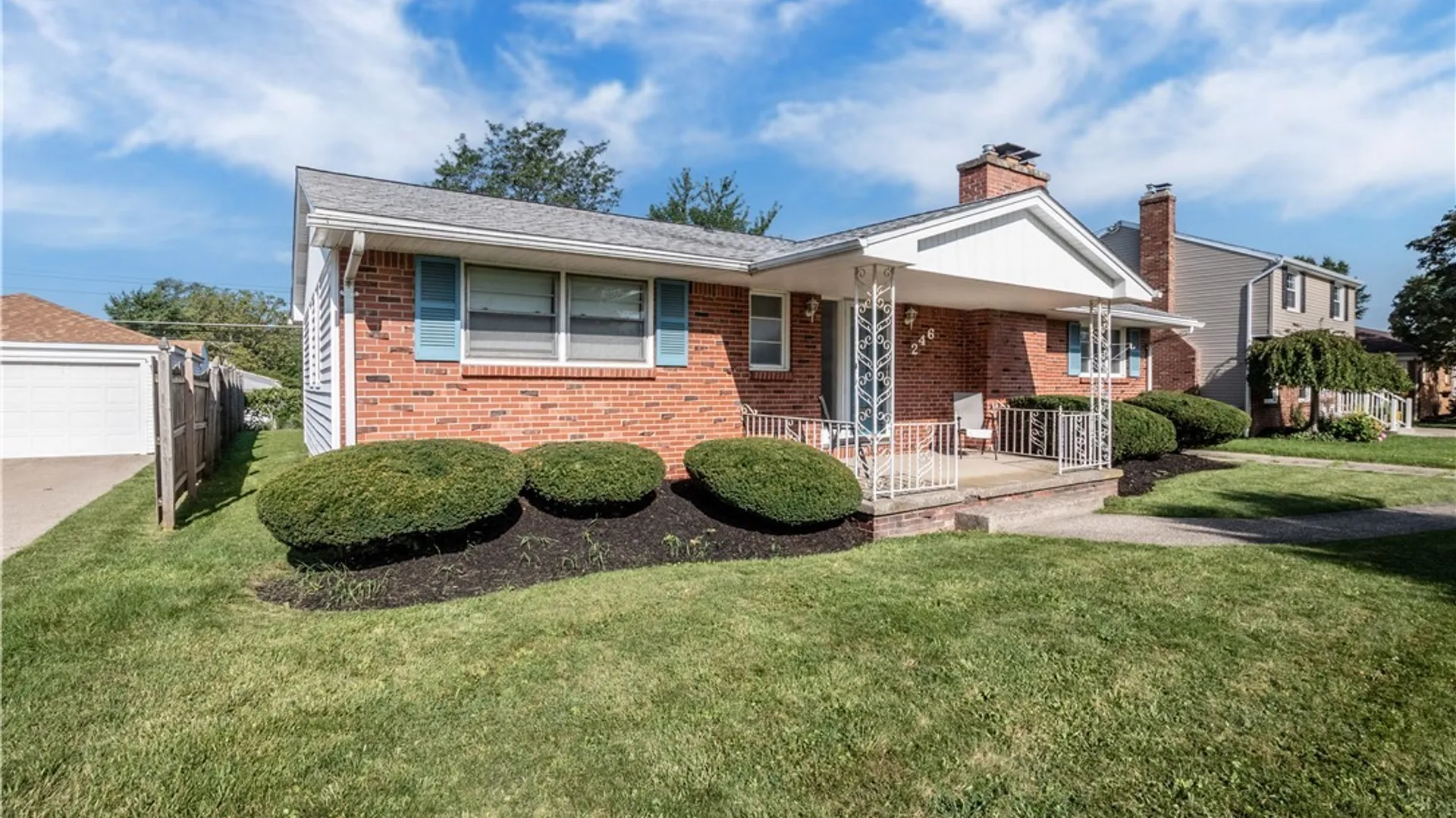 Property at 246 Sunrise Blvd, Amherst, NY 14221 4