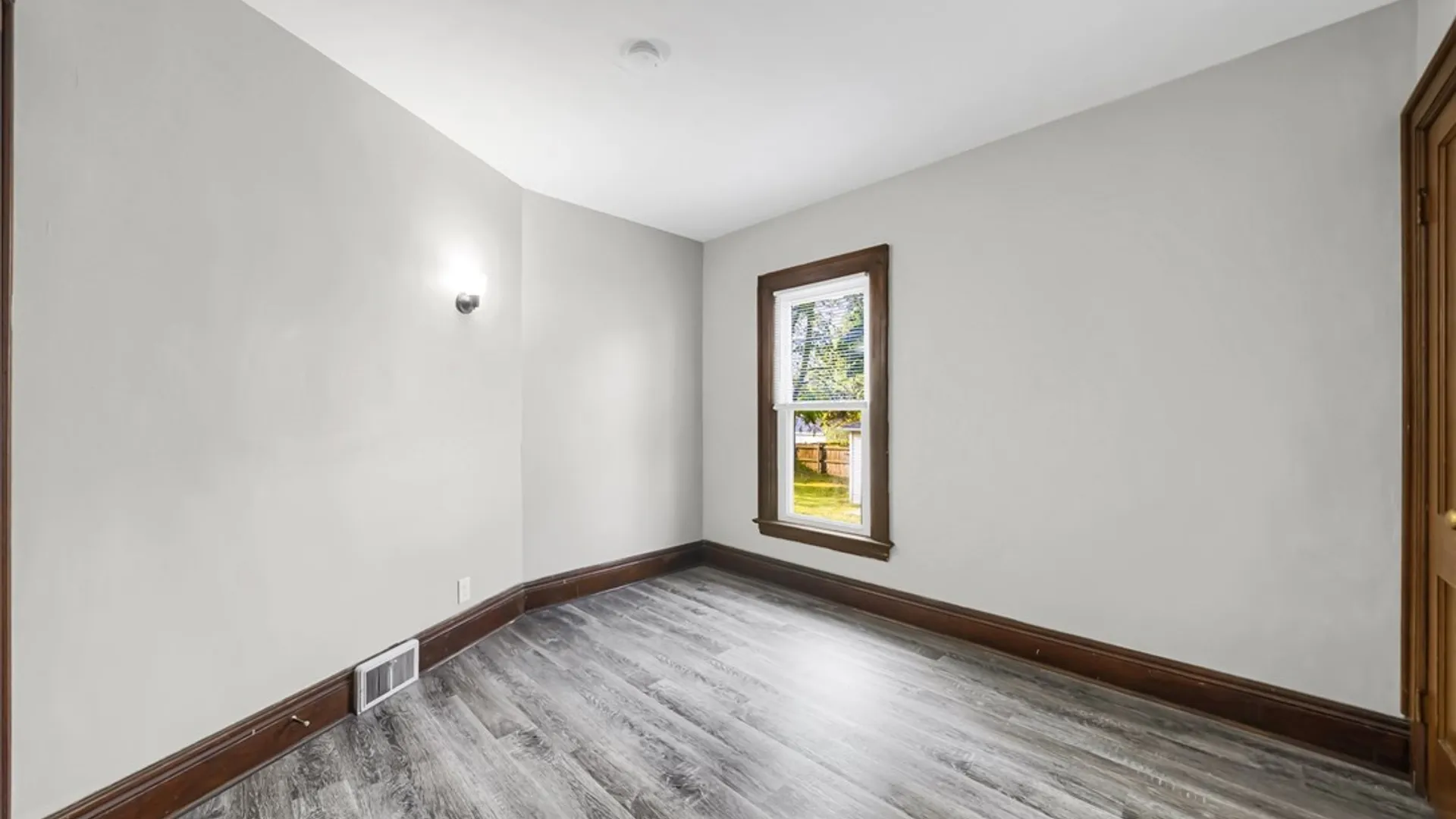 Property at 36 Callodine Avenue, Amherst, NY 14226 18