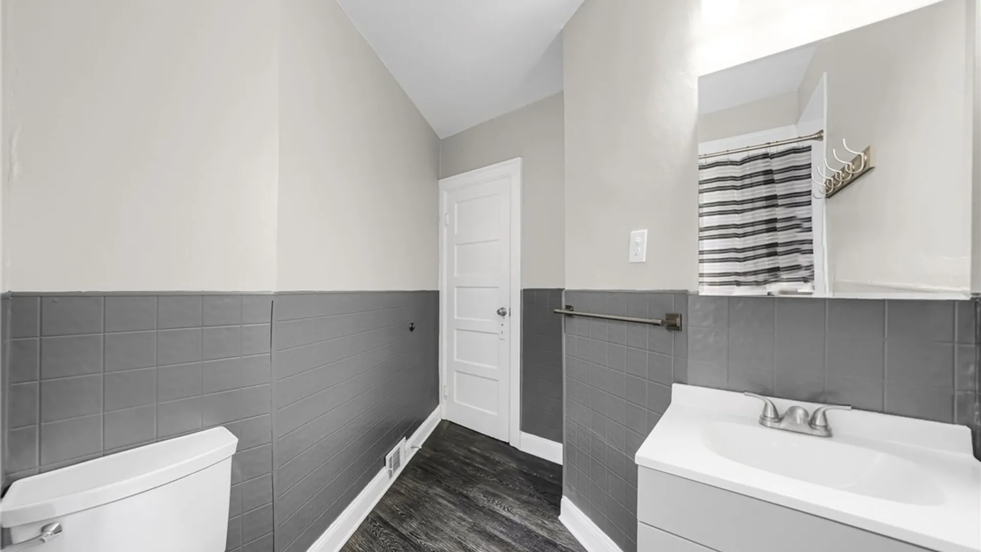 Property at 36 Callodine Avenue, Amherst, NY 14226 21