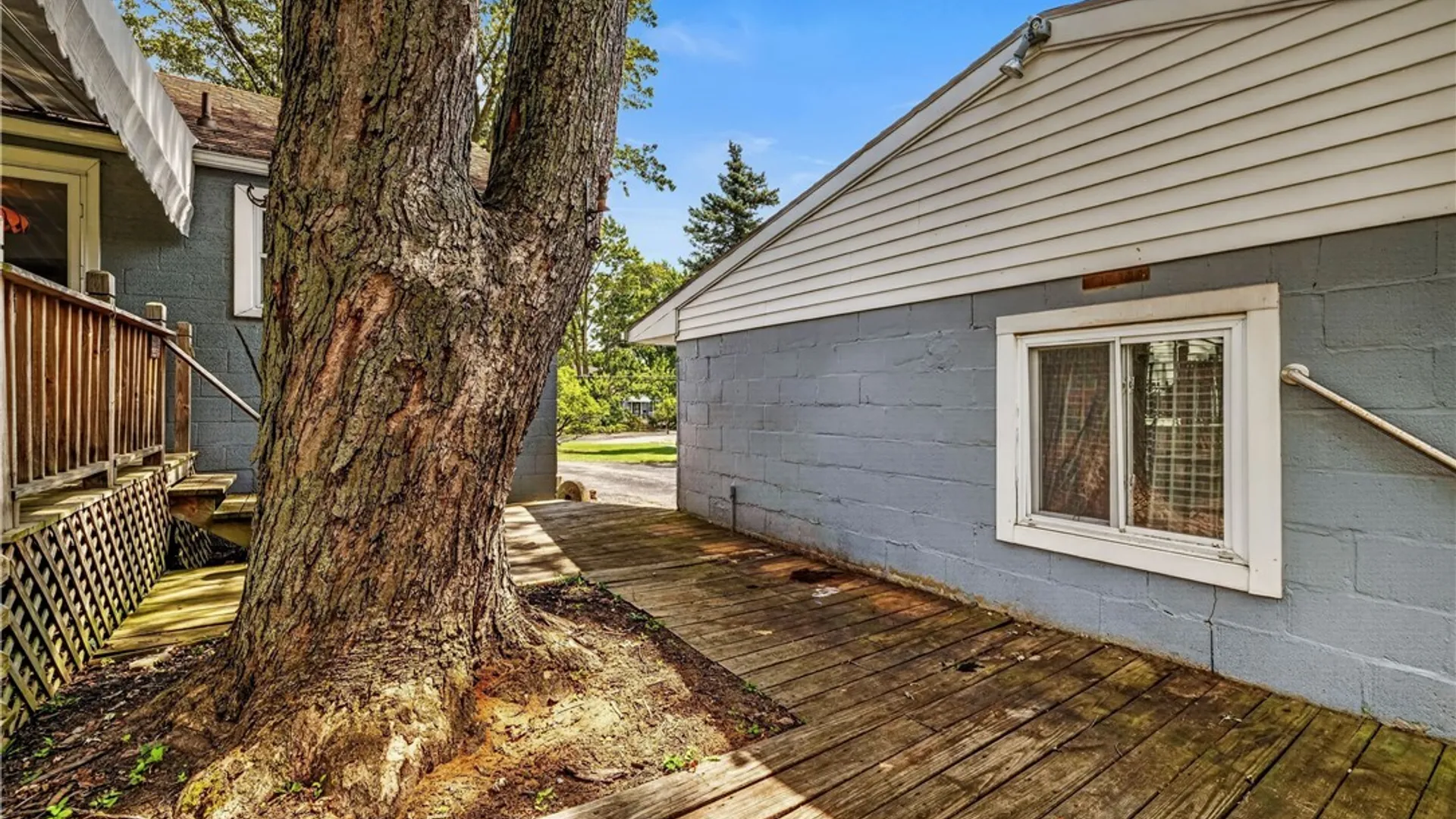 Property at 152 N Autumn Street, Amherst, NY 14221 9