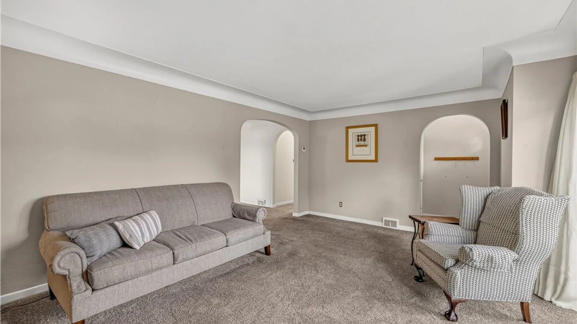 Property at 152 N Autumn Street, Amherst, NY 14221 14