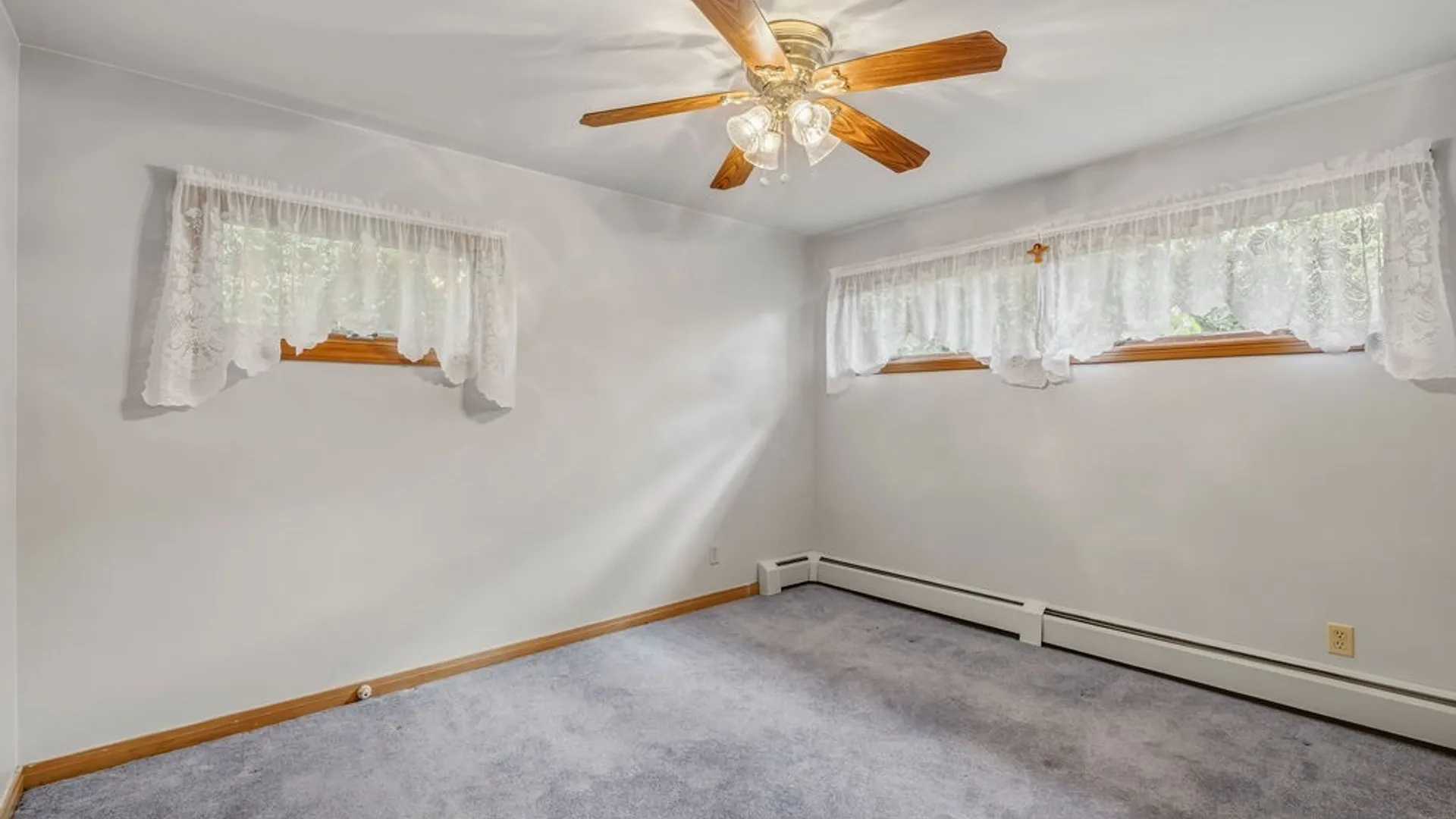 Property at 5261 Military Road, Lewiston, NY 14092 13