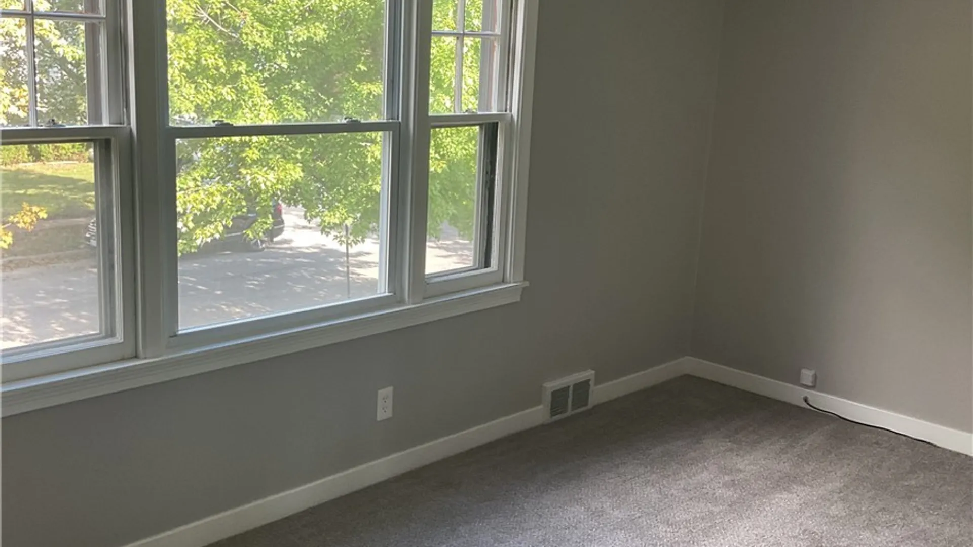Property at 183 Hamilton Drive, Amherst, NY 14226 5