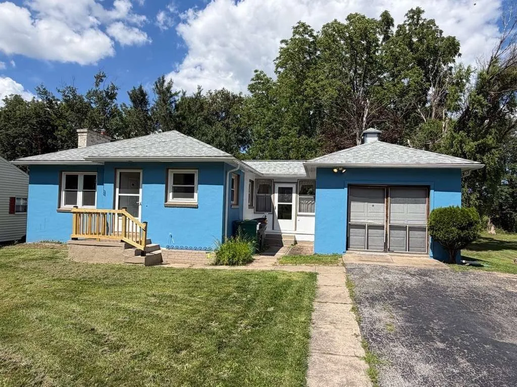 Property at 30 Wright Road, Henrietta, NY 14467