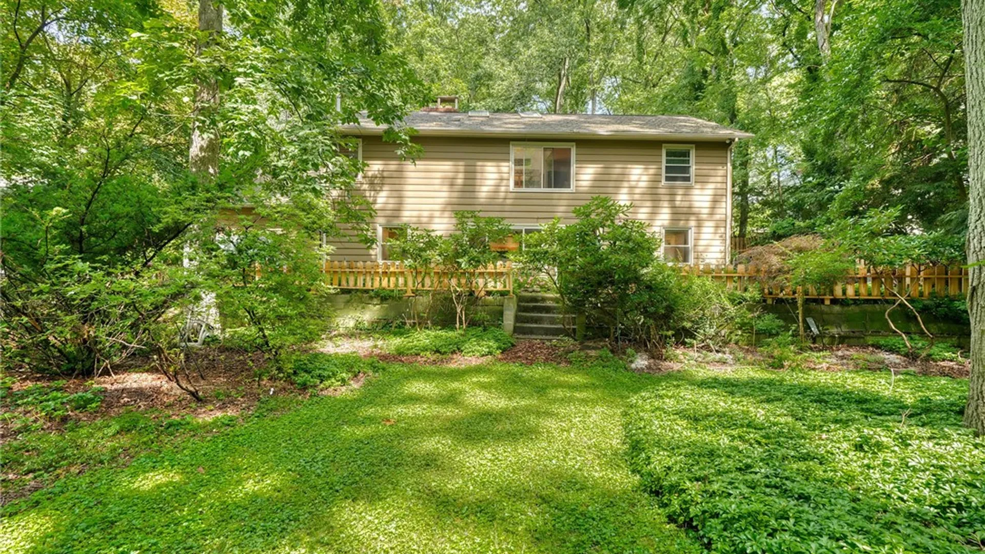 Property at 189 Dickinson Road, Webster, NY 14450 48