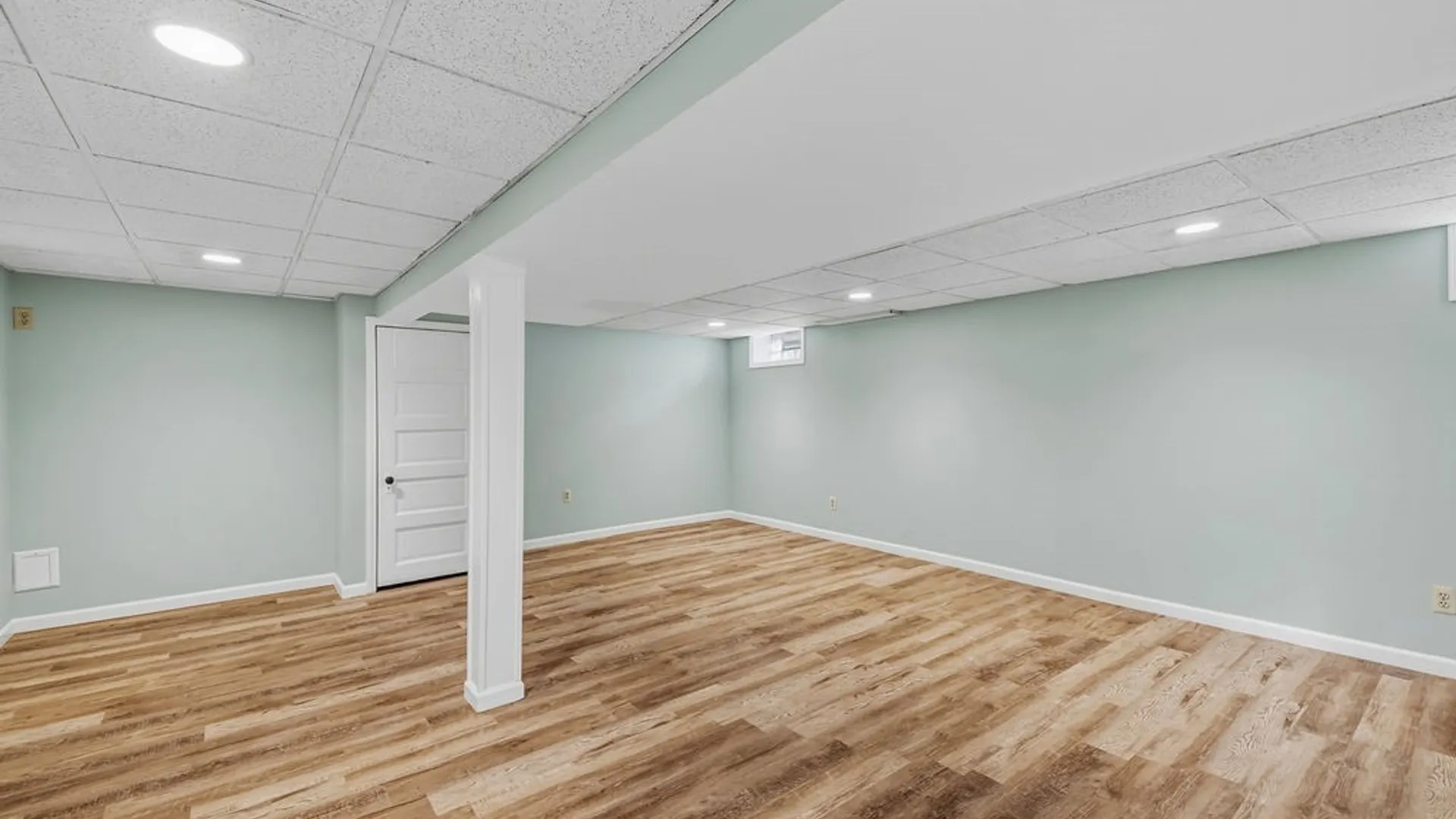 Property at 9006 Demunda Avenue, Niagara Falls, NY 14304 30