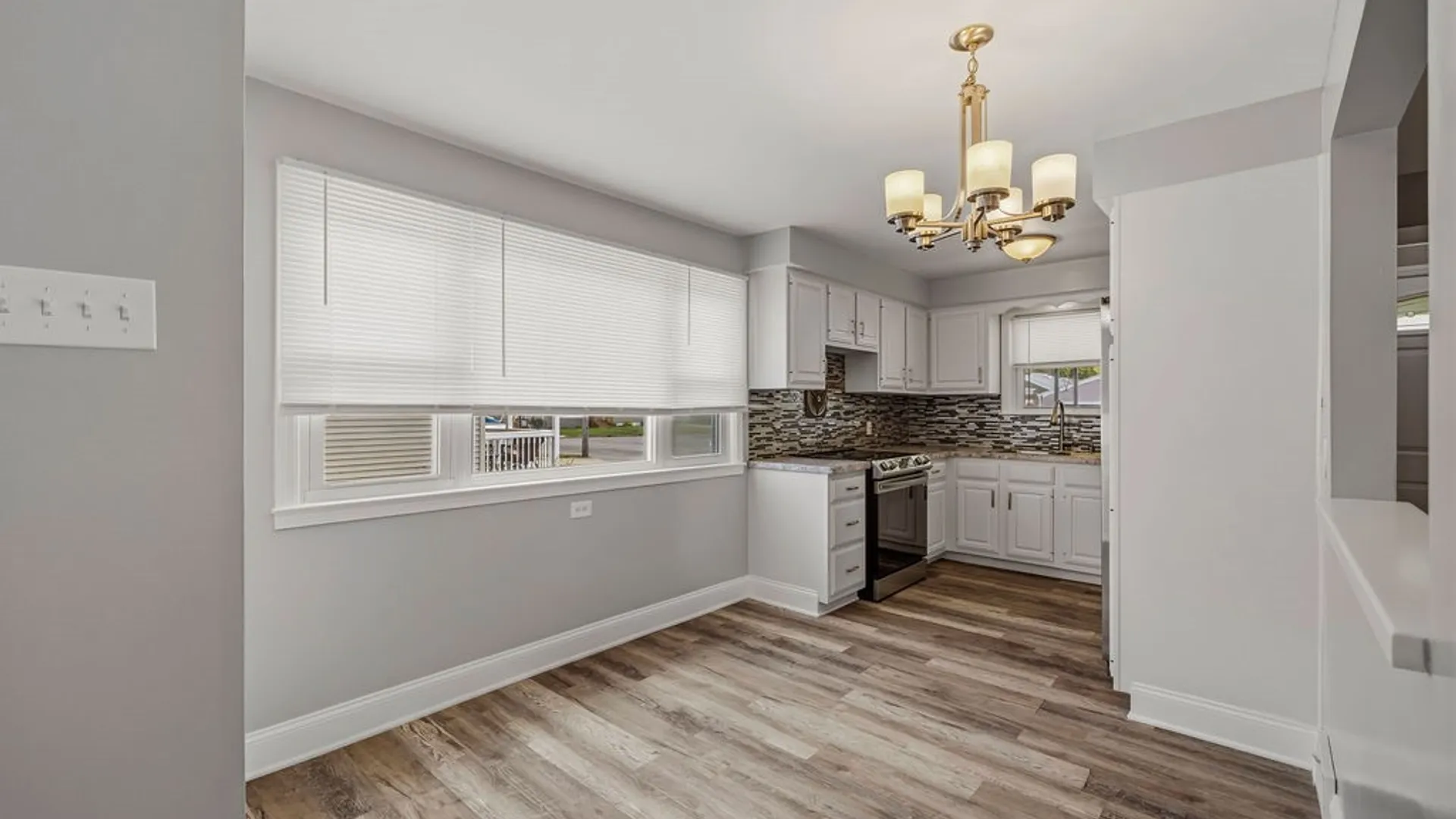 Property at 9006 Demunda Avenue, Niagara Falls, NY 14304 10