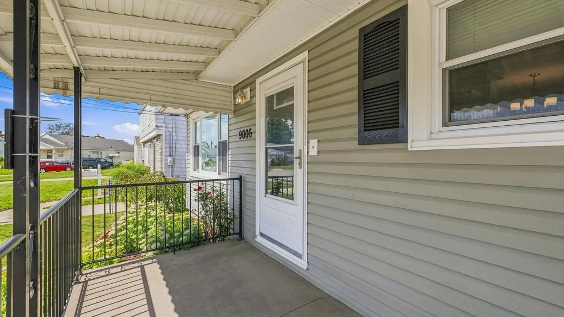 Property at 9006 Demunda Avenue, Niagara Falls, NY 14304 4
