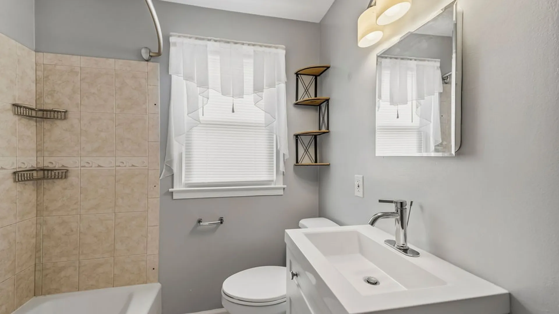 Property at 9006 Demunda Avenue, Niagara Falls, NY 14304 19