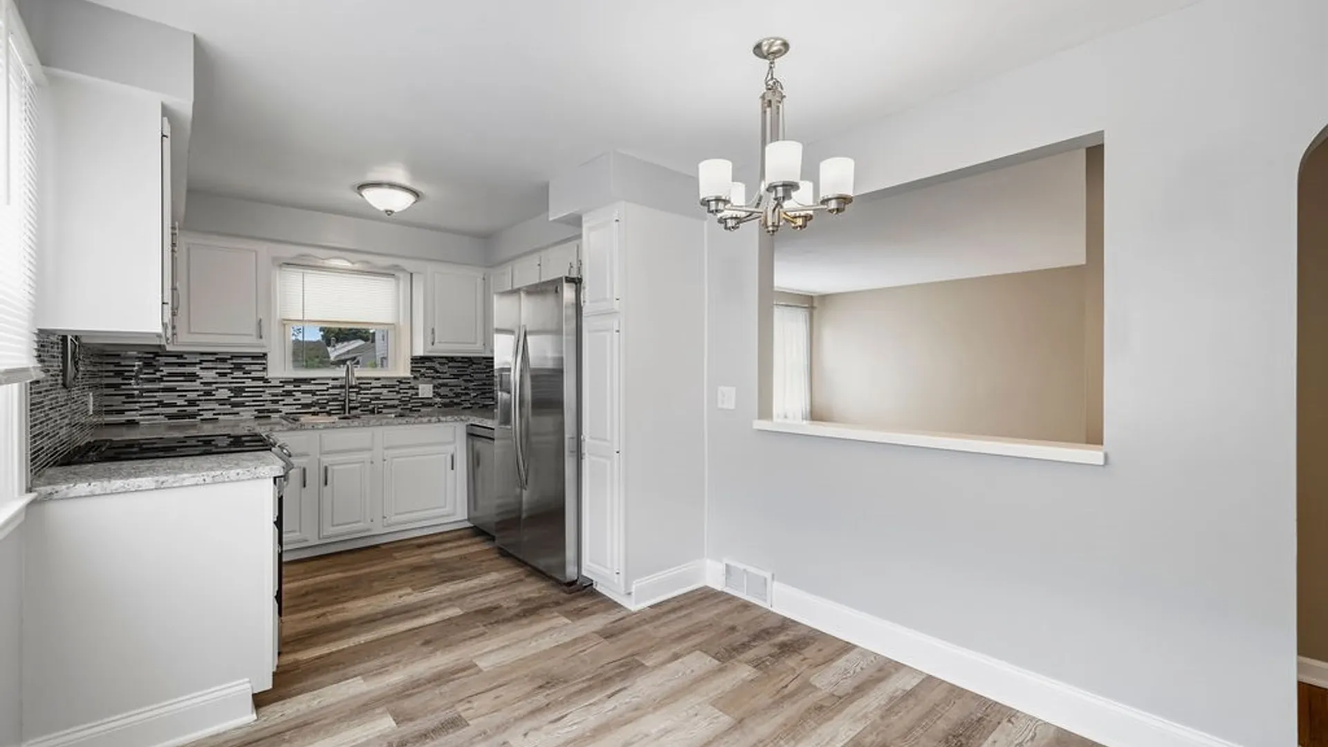 Property at 9006 Demunda Avenue, Niagara Falls, NY 14304 12