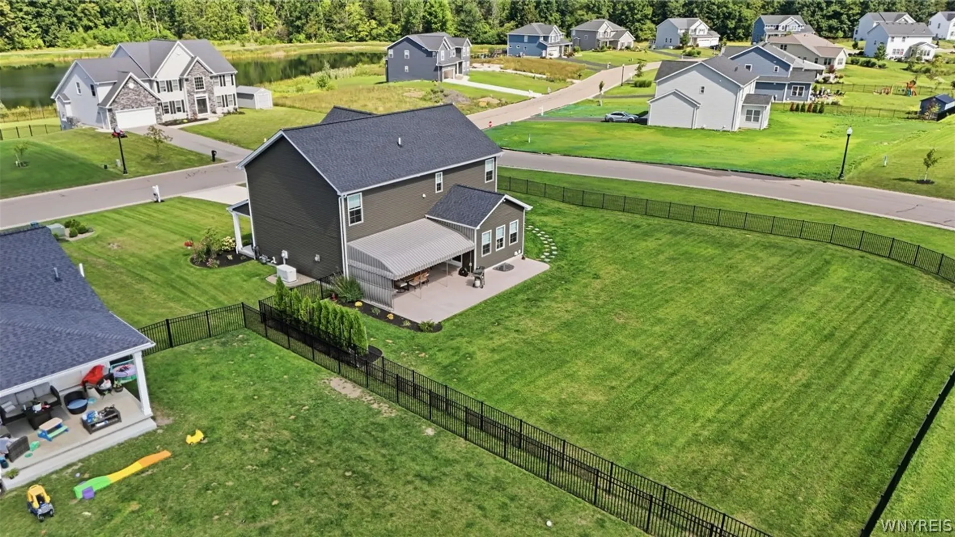 Property at 59 Knoche Way, Orchard Park, NY 14127 48