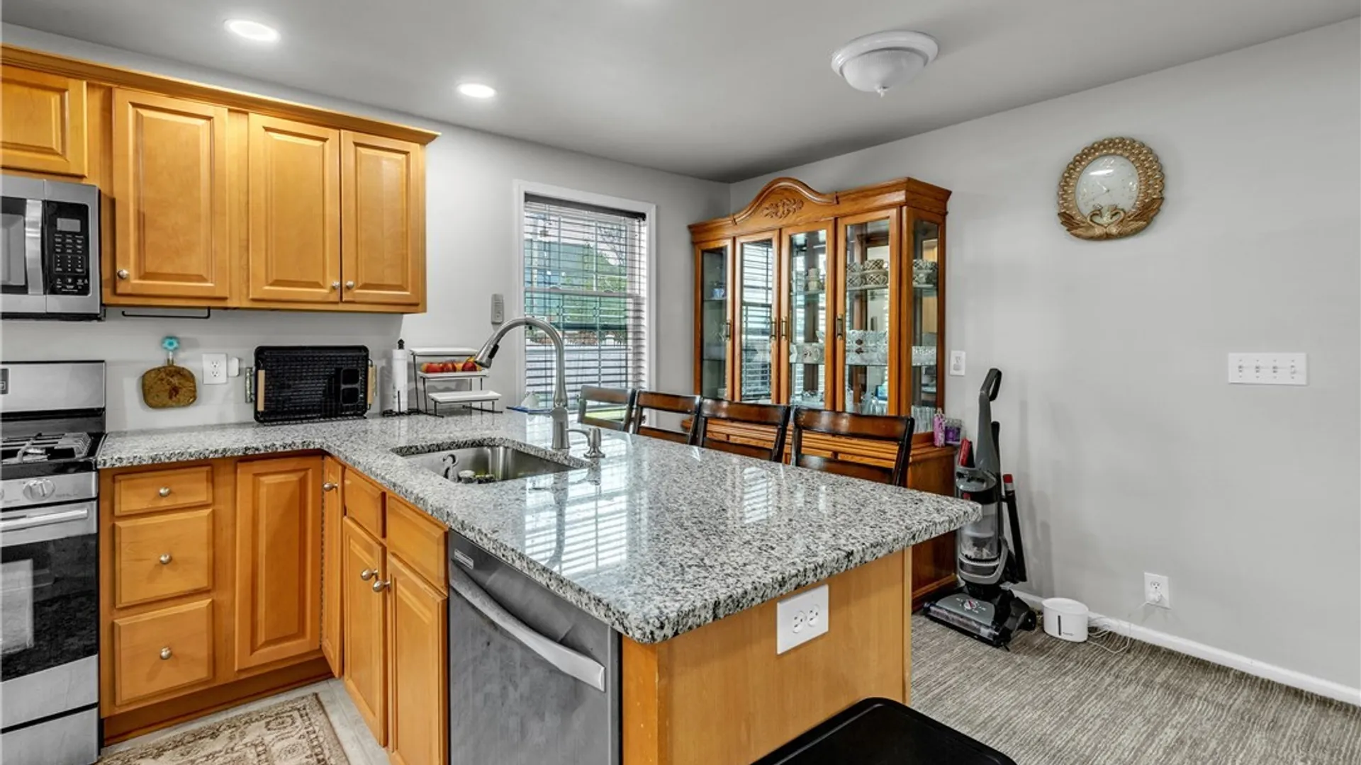 Property at 430 Capen Boulevard, Amherst, NY 14226 13