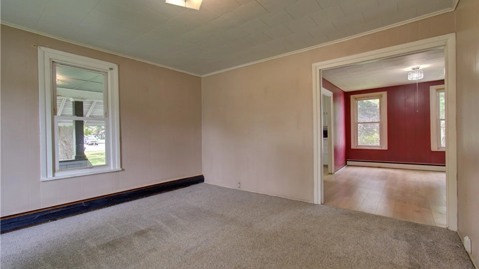 Property at 1086 Niagara Falls Boulevard, North Tonawanda, NY 14120 32