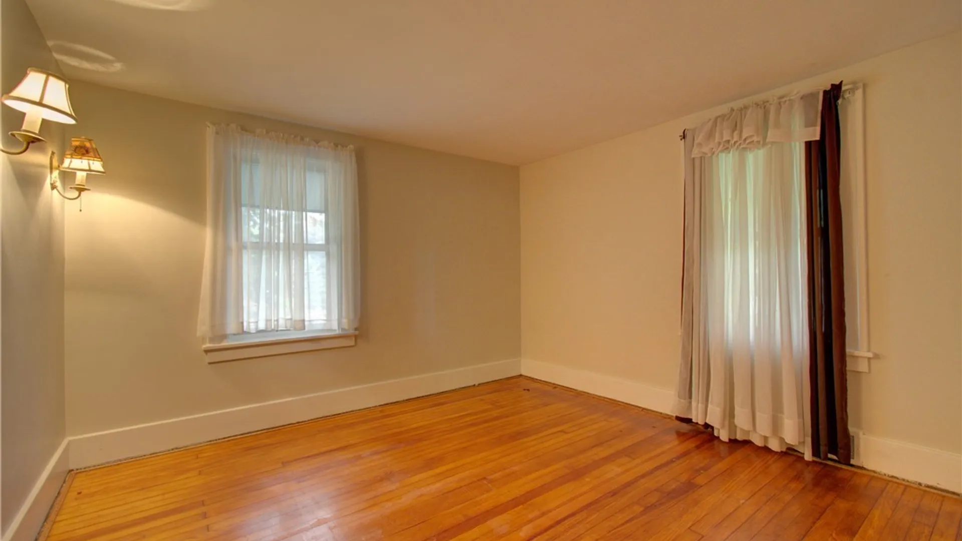 Property at 1102 Niagara Falls Boulevard, North Tonawanda, NY 14120 23