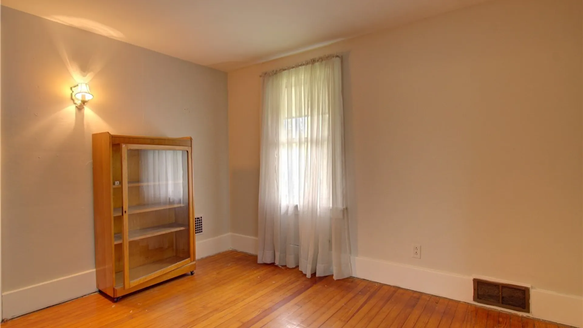 Property at 1102 Niagara Falls Boulevard, North Tonawanda, NY 14120 28