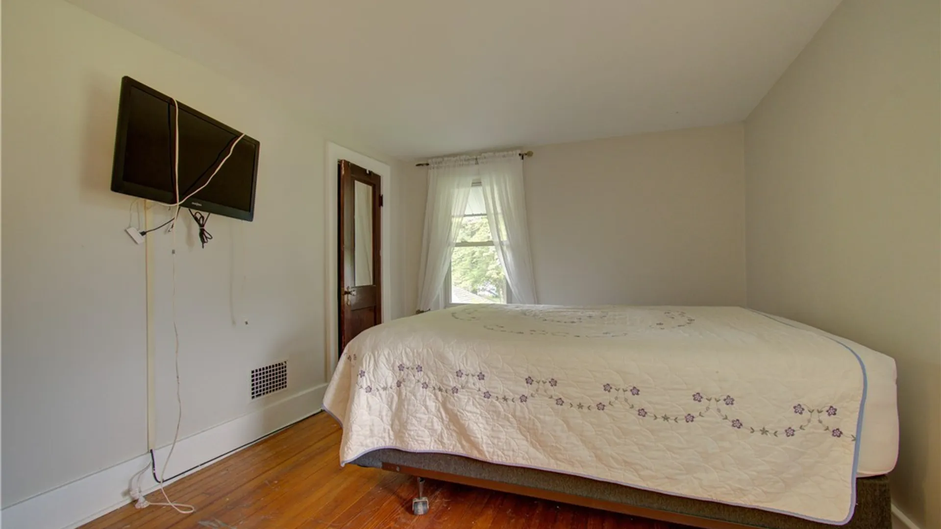 Property at 1102 Niagara Falls Boulevard, North Tonawanda, NY 14120 32