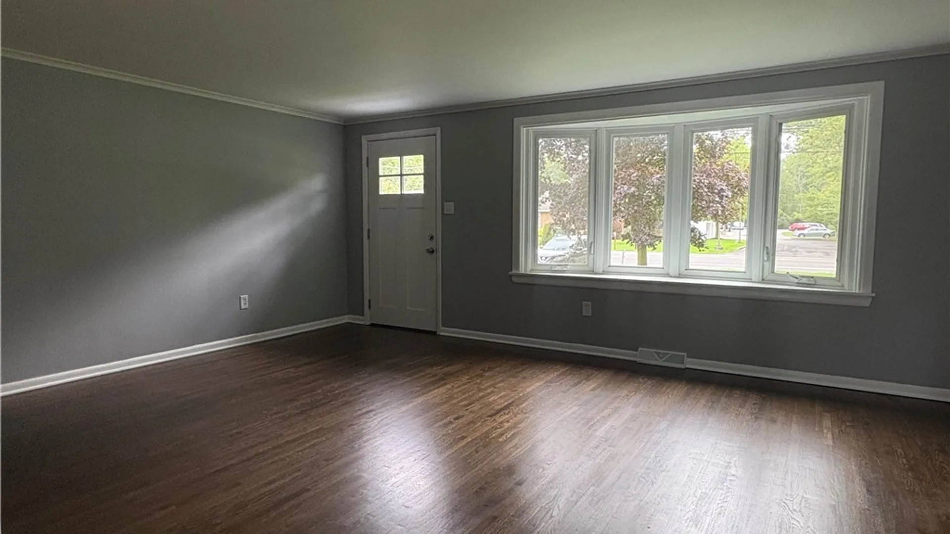 Property at 7384 Nash Road, Wheatfield, NY 14120 4