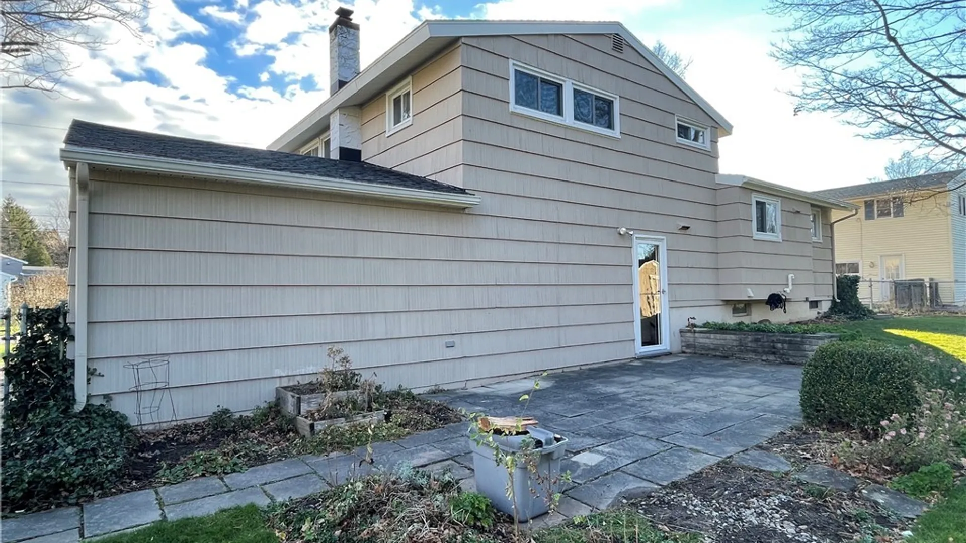 Property at 17 Juneberry Lane, Clay, NY 13090 26