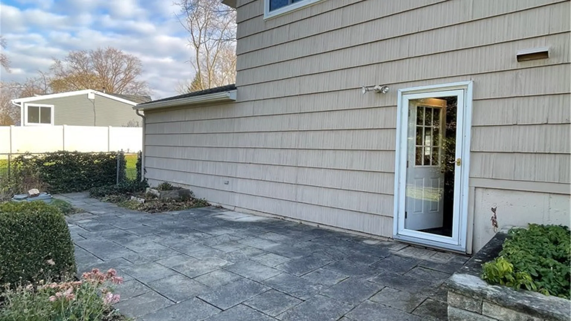 Property at 17 Juneberry Lane, Clay, NY 13090 27