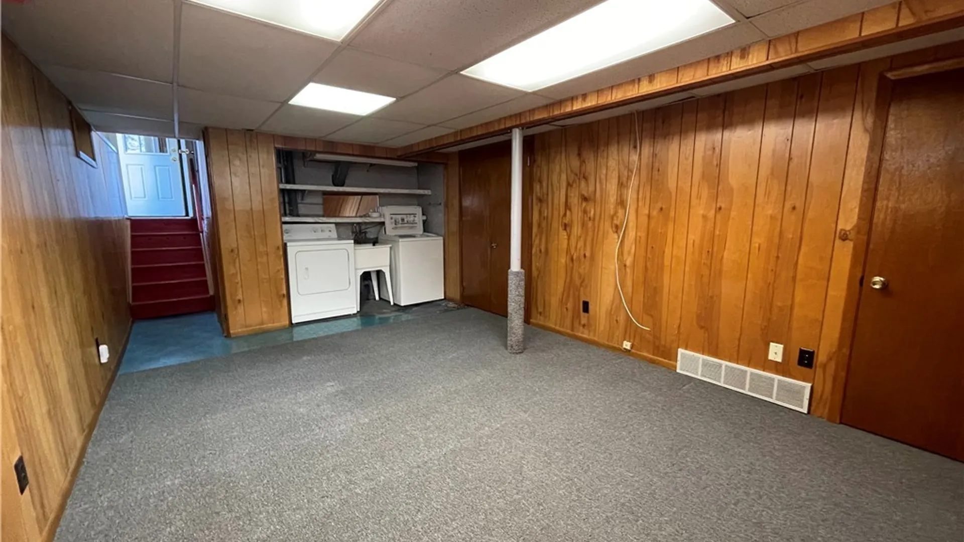 Property at 17 Juneberry Lane, Clay, NY 13090 24
