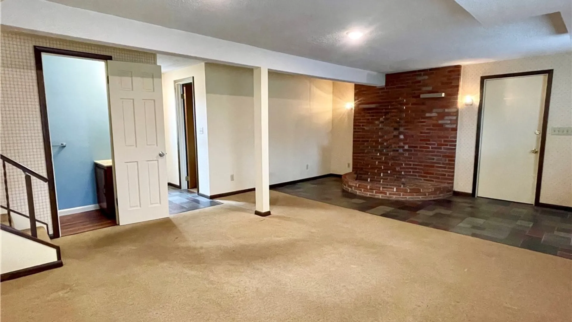 Property at 17 Juneberry Lane, Clay, NY 13090 22