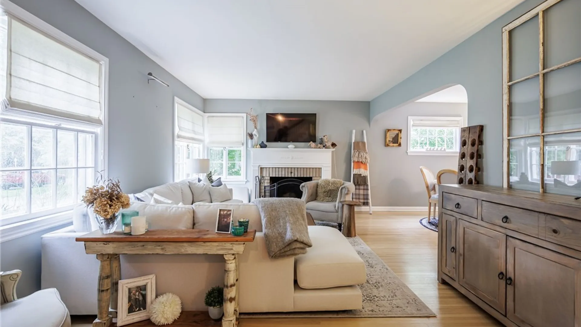 Property at 81 Lanark Crescent, Rochester, NY 14609 5