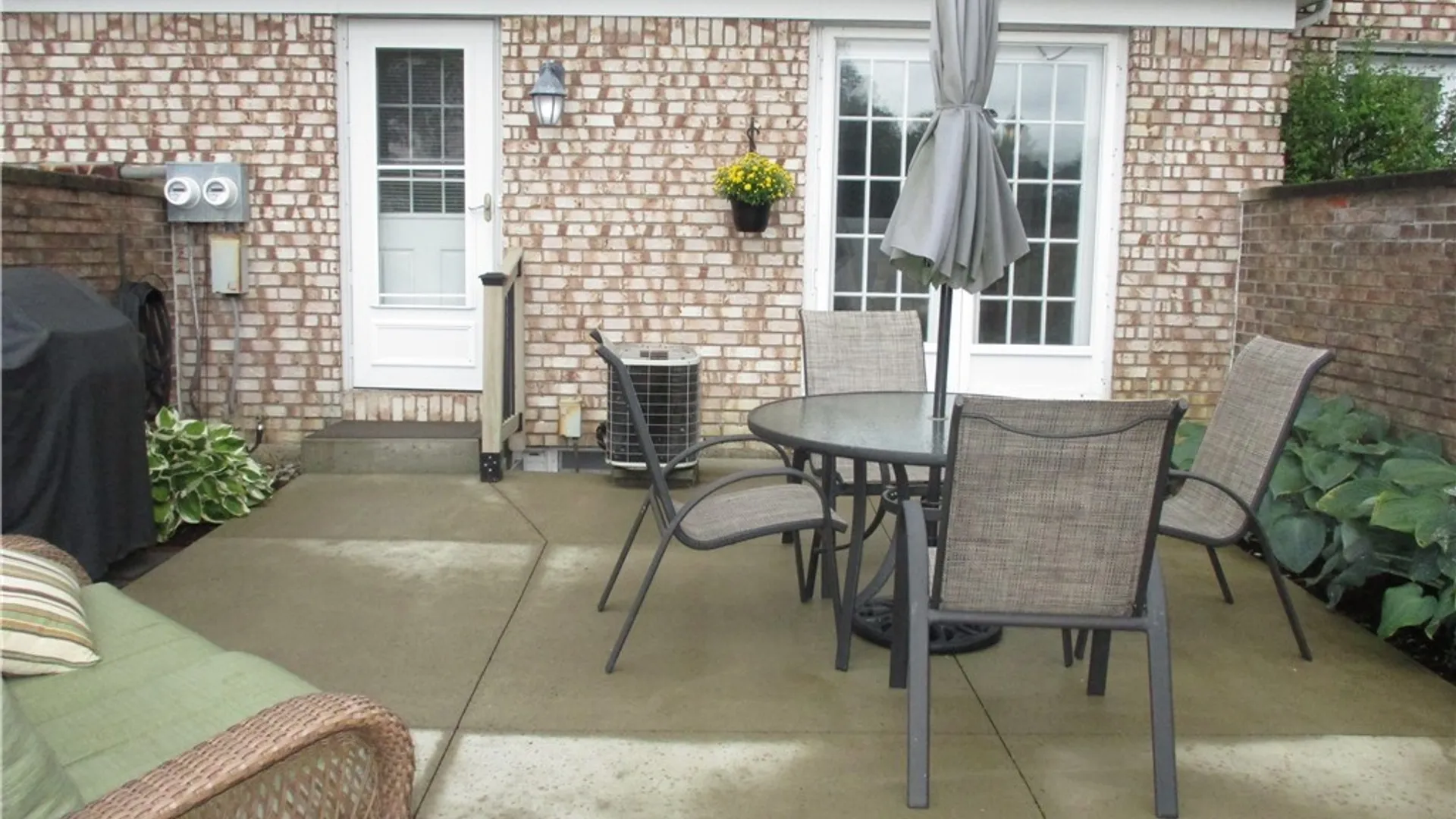 Property at 105 Carriage Drive, Orchard Park, NY 14127 41