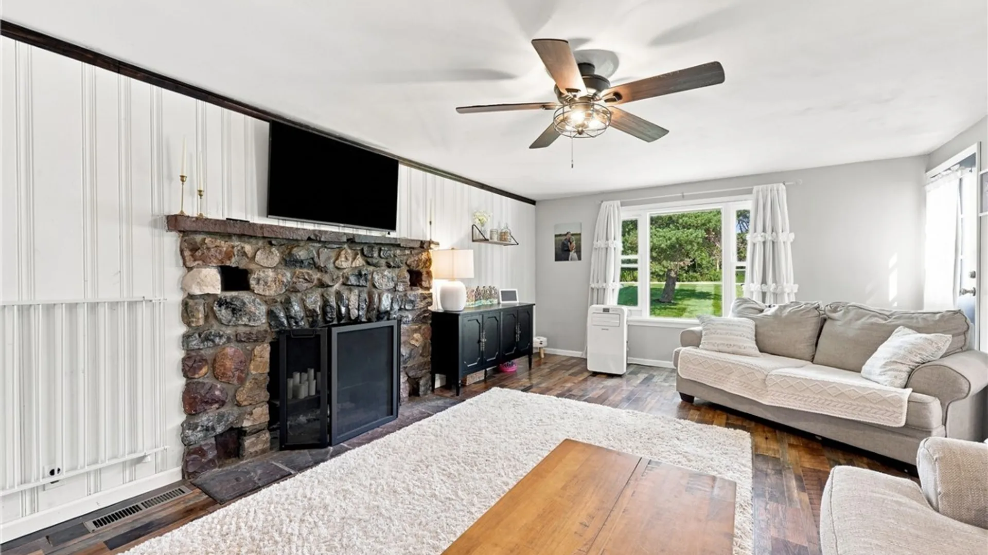 Property at 3256 Broadway Road, Alexander, NY 14005 5
