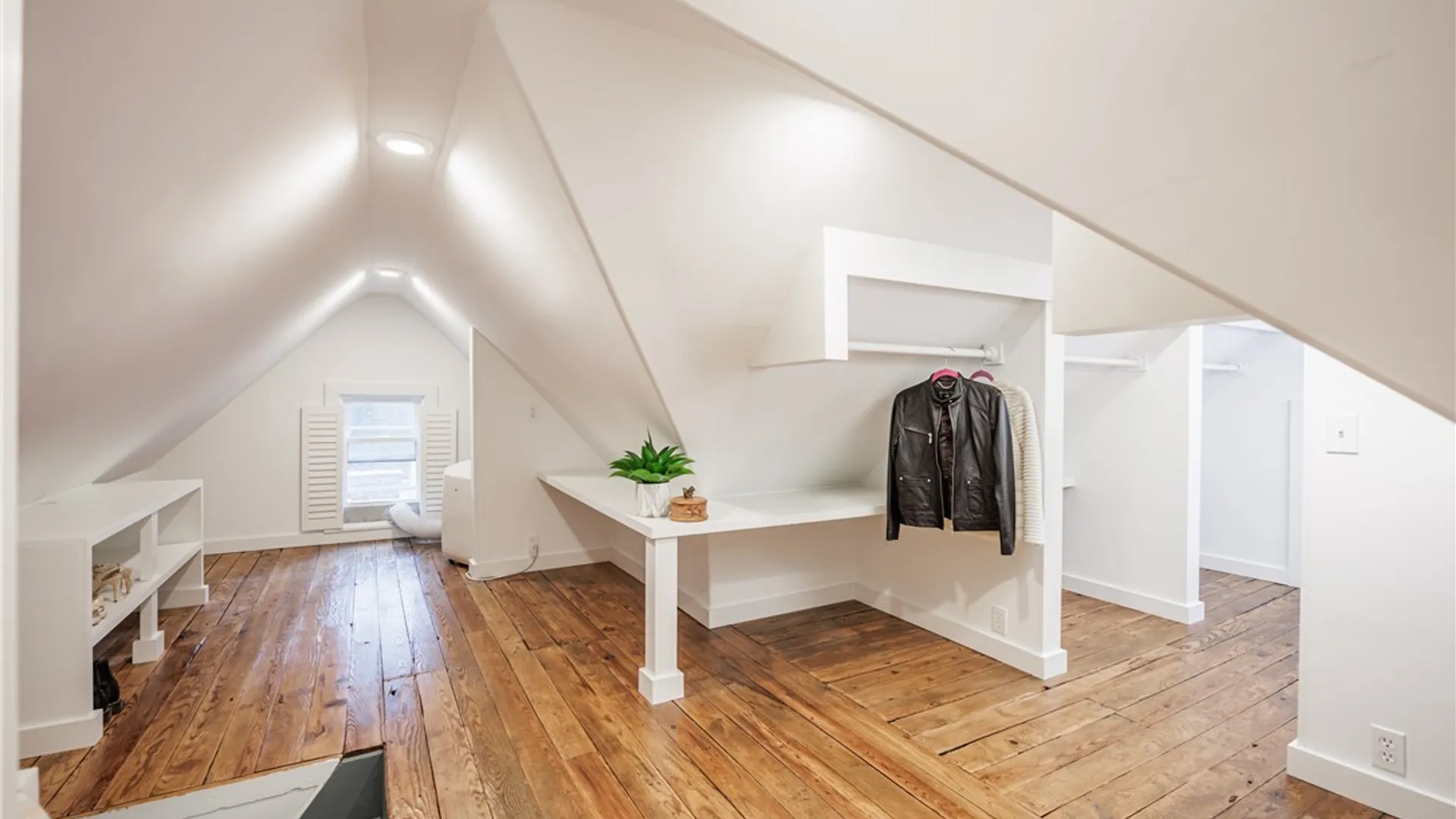 Property at 77 North Main Street, Pittsford, NY 14534 25