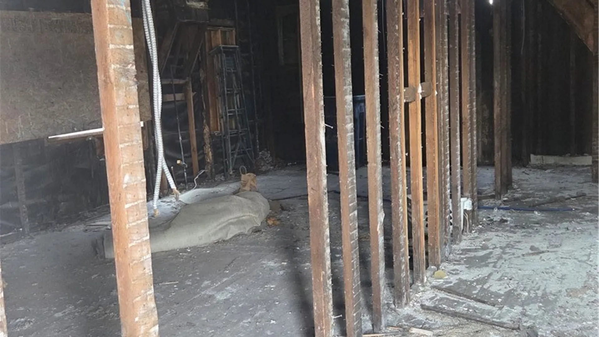 Property at 220 Lewis Street, Buffalo, NY 14206 5