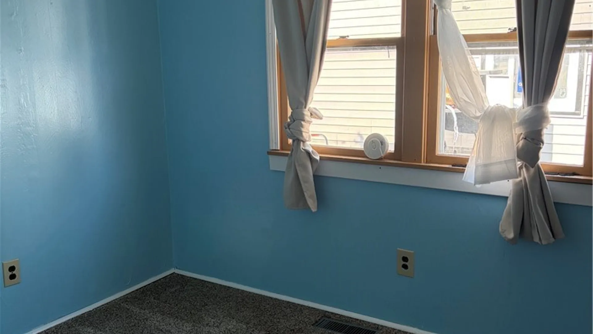 Property at 766 Harding Avenue, North Tonawanda, NY 14120 6