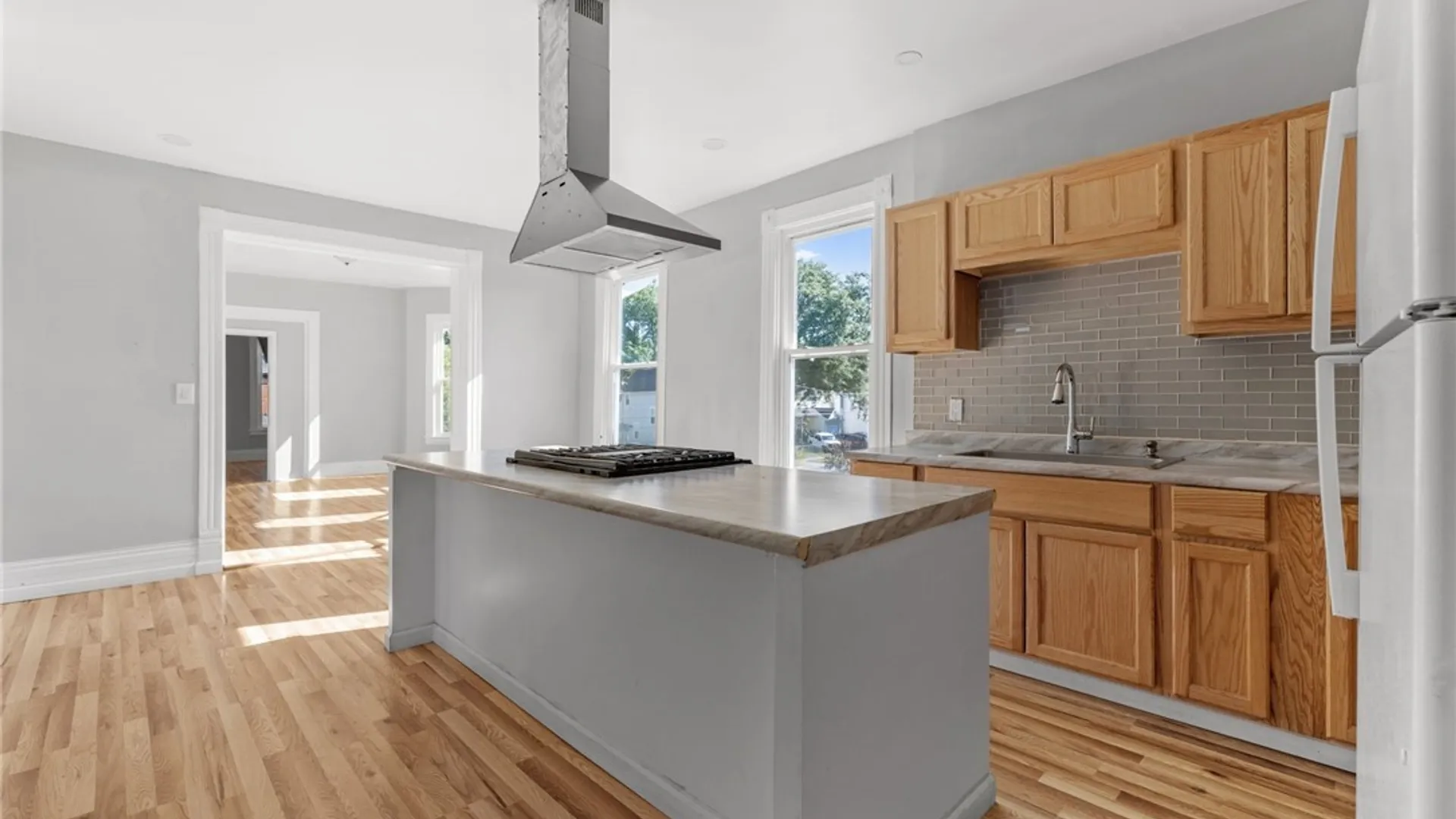 Property at 319 Merriman #2 UPPER Avenue, Syracuse, NY 13204 8