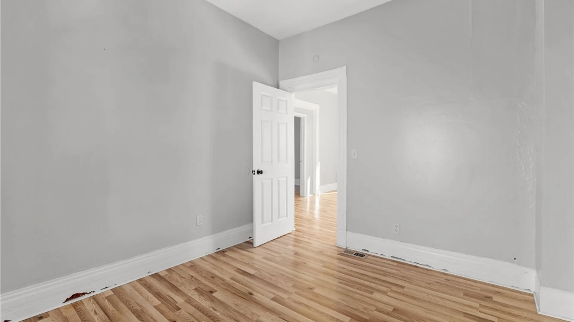 Property at 319 Merriman #2 UPPER Avenue, Syracuse, NY 13204 13